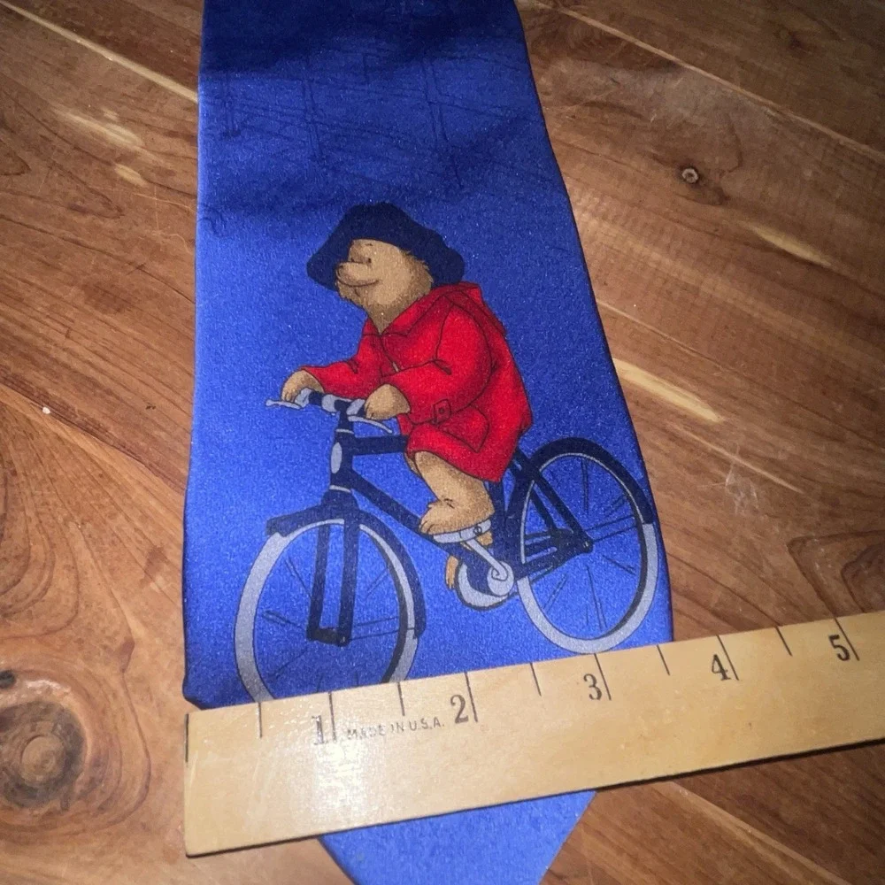 VTG Rare Paddington Bear London Bridge  Silk Tie, Tie Rack Made In Italy
